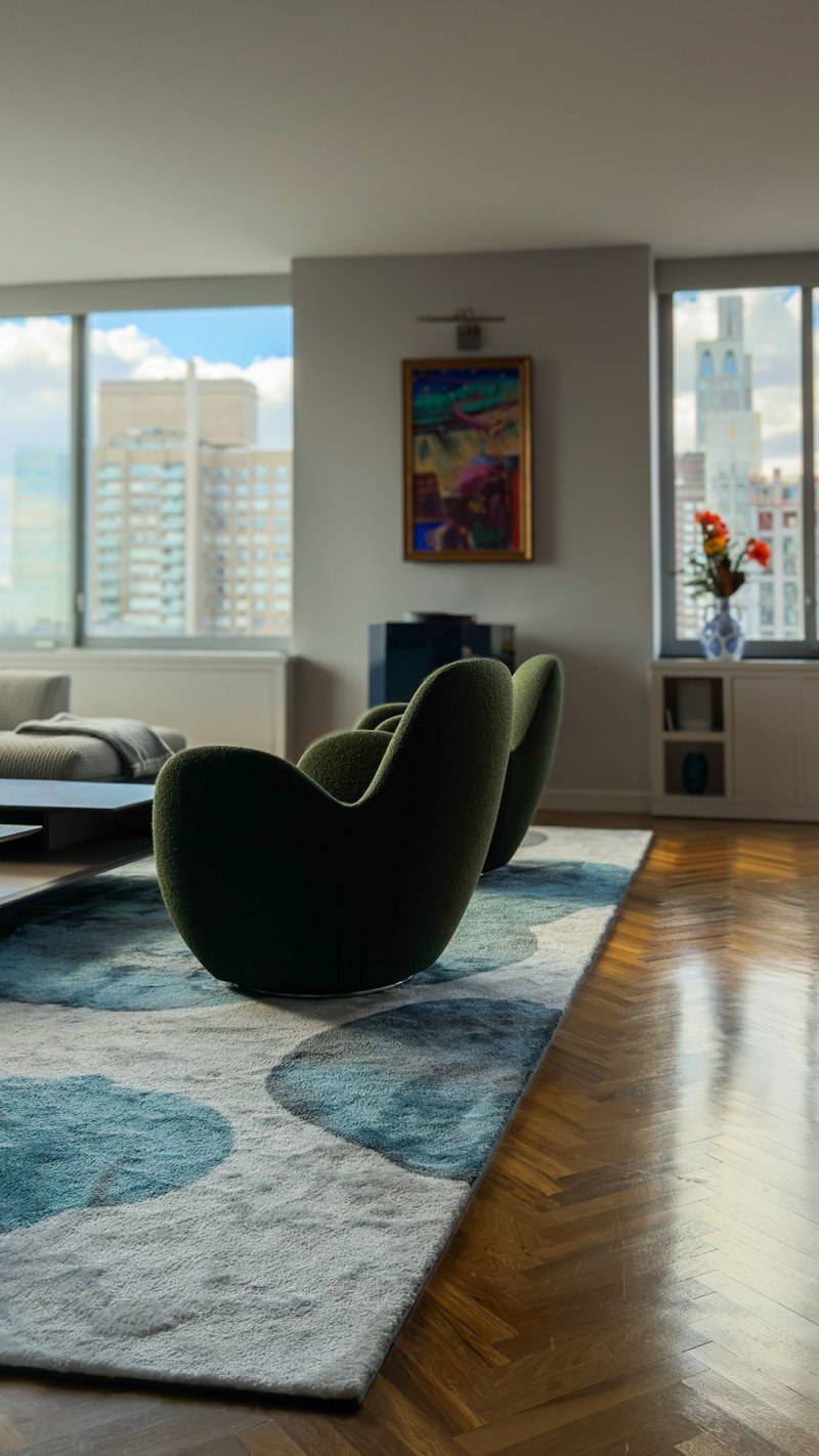 A green lounge chair in profile